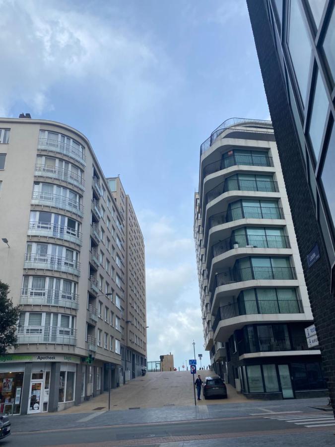 Portofino - Luxe Appartement Met Lateraal Zeezicht Ostende Exterior foto